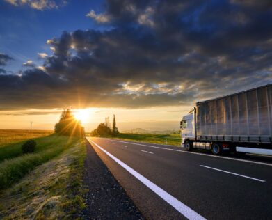 Dévoilement des secrets de l’empreinte carbone dans la Supply Chain : normes réglementaires, mesures et portée